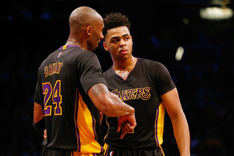 Illustration for article titled Celebrity Fight Referee: D’Angelo Russell and Nick Young Race to the Bottom